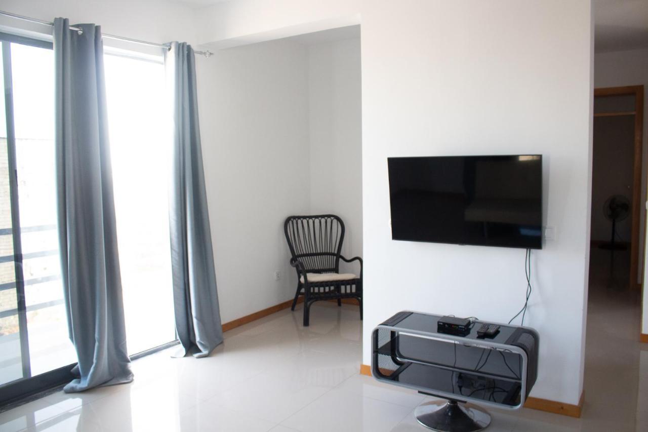 Beautiful And Brand New 2 Bedrooms Apartment/ Magnifico E Novo Apartamento T2 Praia Extérieur photo